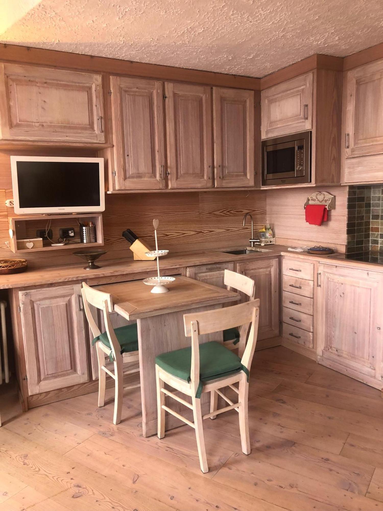 Profumo Di Legno A Cielo Alto La Coquille Apartment Бройл-Червиня Екстериор снимка